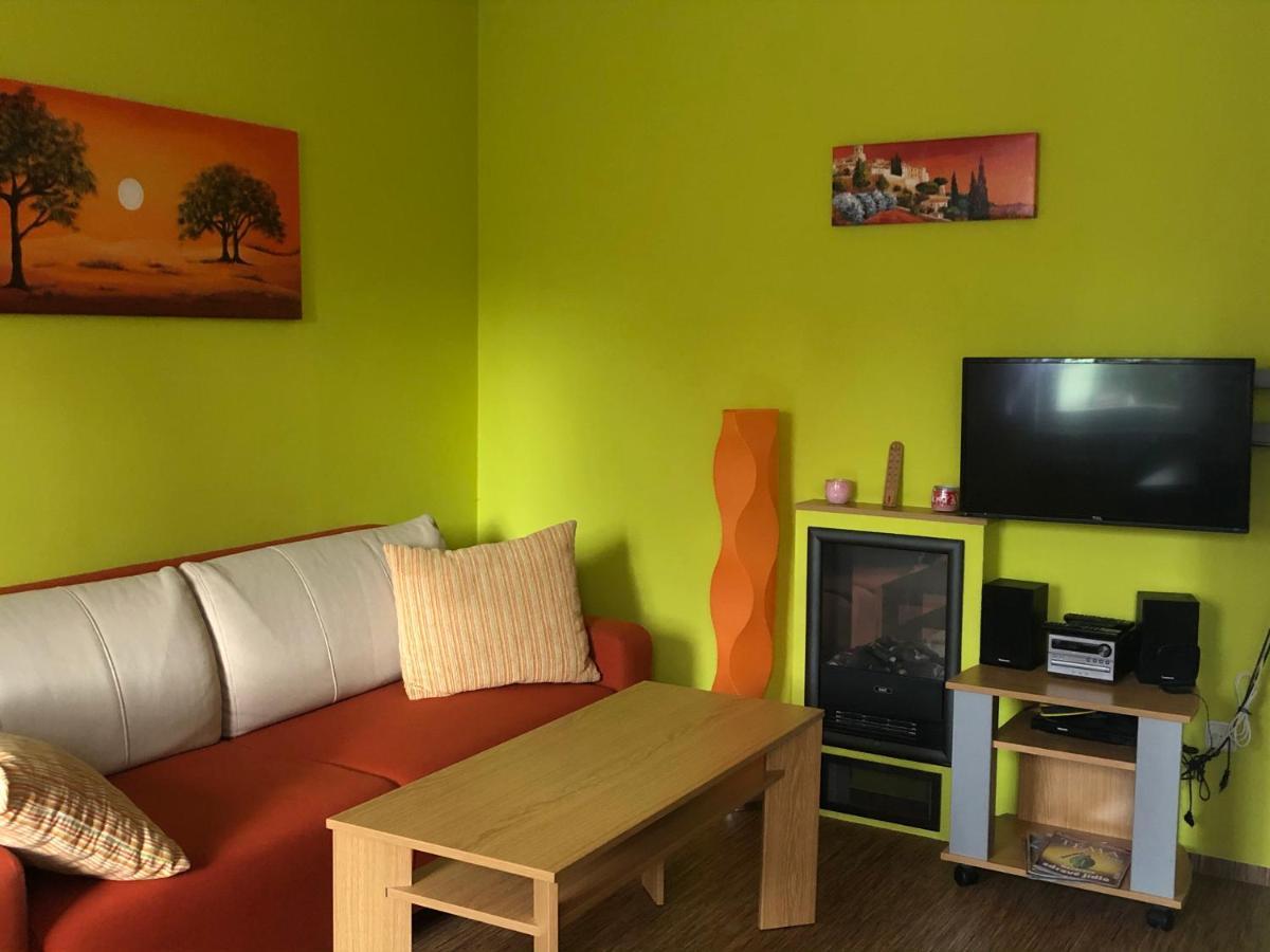 Karlov Pod Pradedem Apartmany Orbit ภายนอก รูปภาพ
